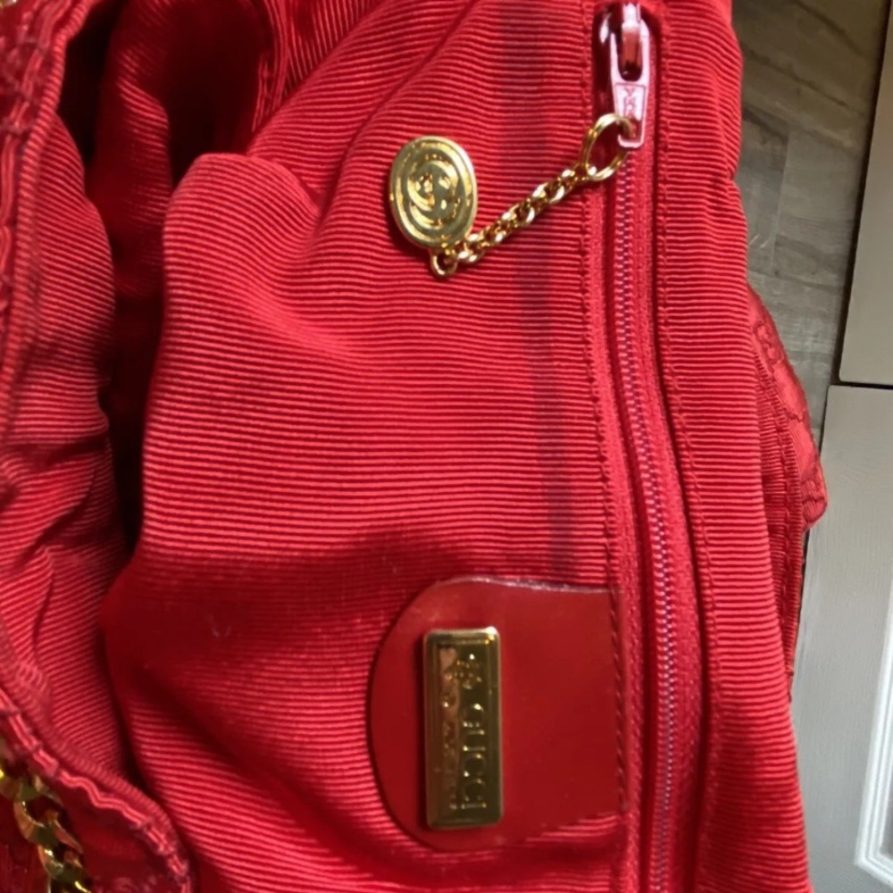 Rare Red Gucci Embroidered Backpack - Picture 6 of 11